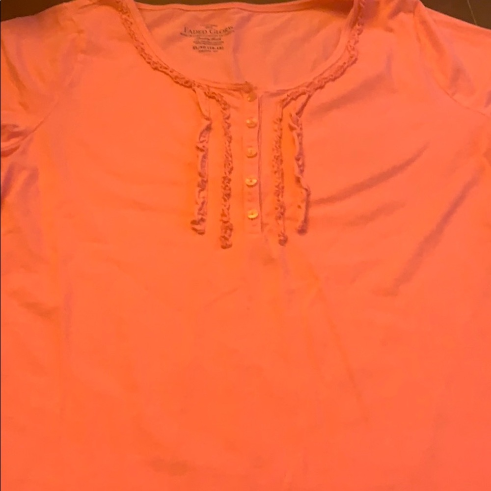 Ruffle Henley shirt XL - Picture 4 of 4